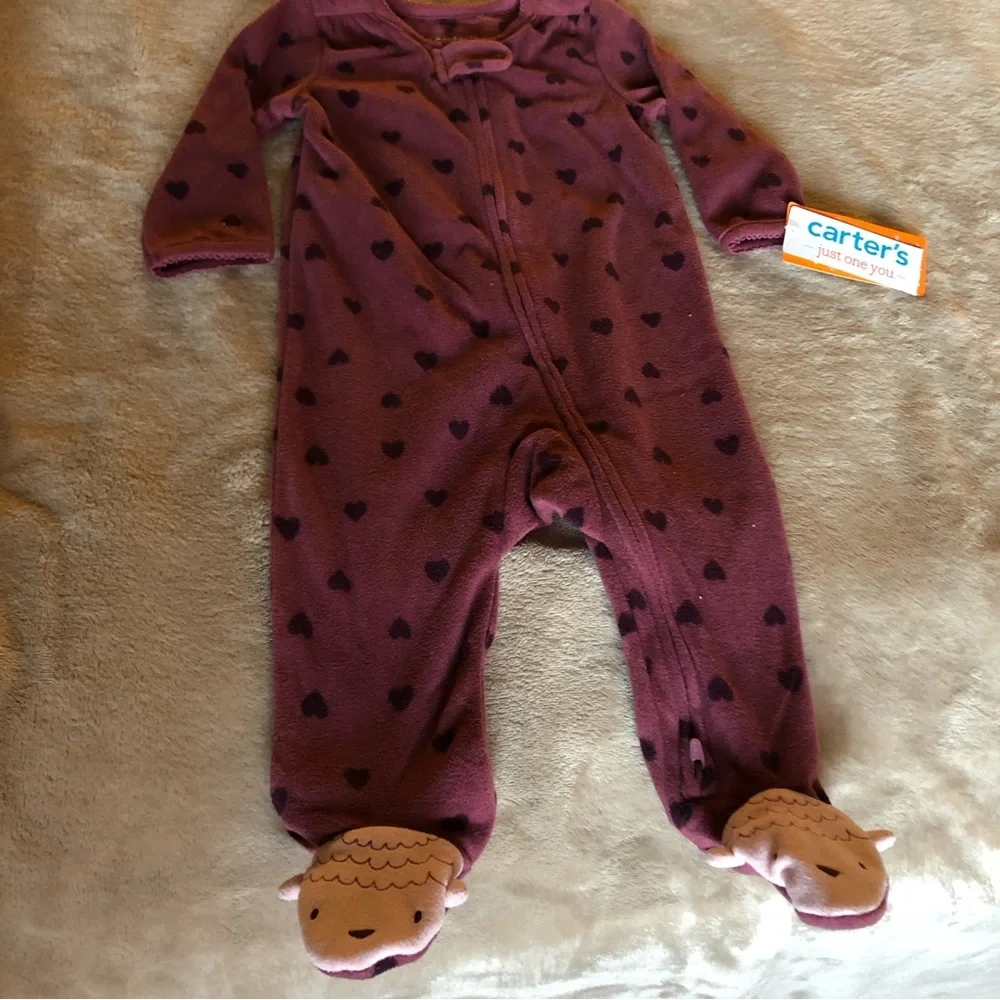NWT Carter’s Baby Heart Print 2 Ways Zip Fleece Size 6 Months keeps baby Warm